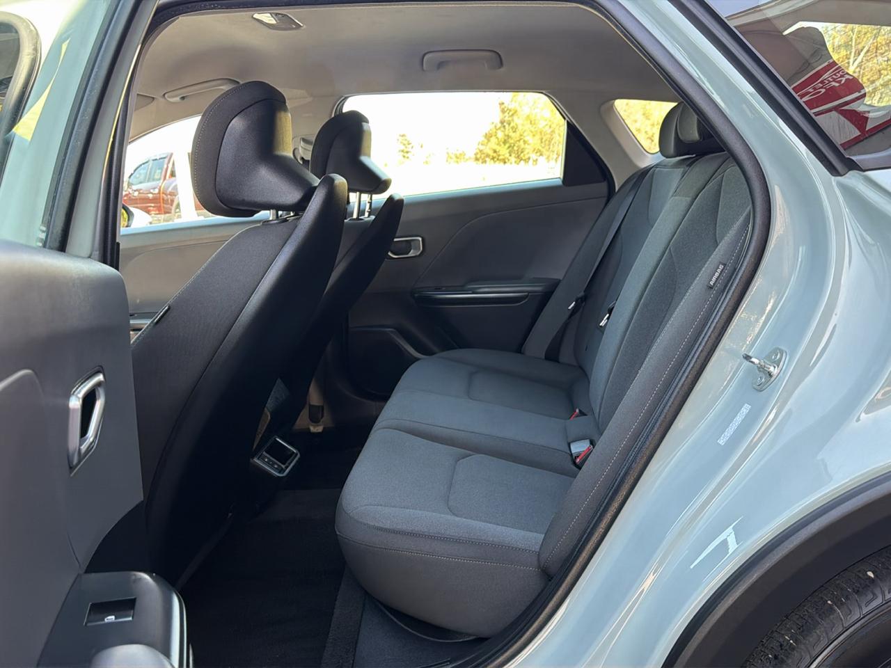 Kia K4 LXS FWD 2025