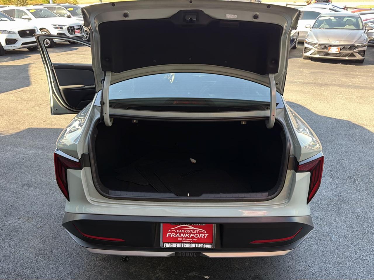 Kia K4 LXS FWD 2025