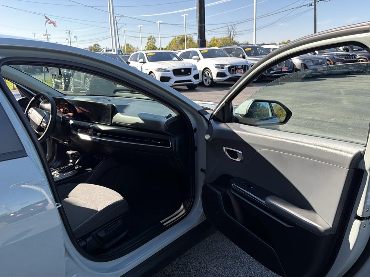 Kia K4 LXS FWD 2025