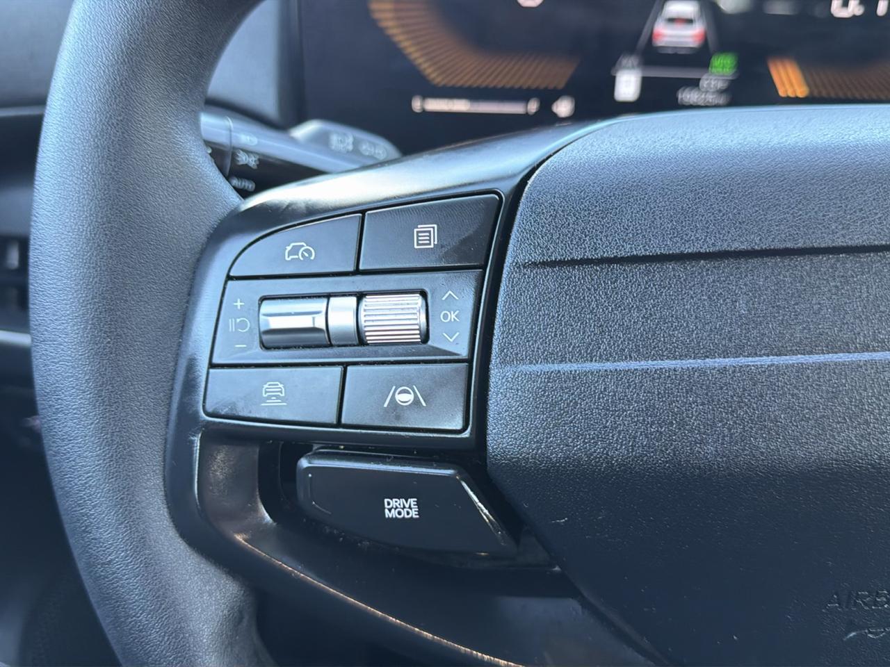 Kia K4 LXS FWD 2025