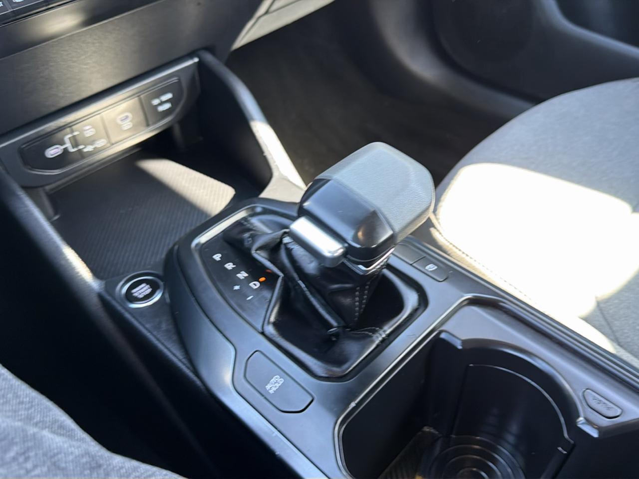 Kia K4 LXS FWD 2025
