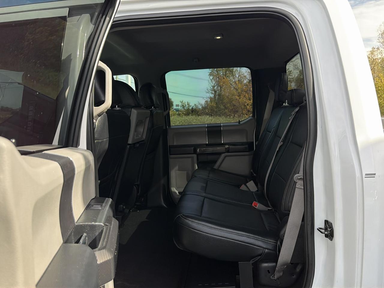 Ford Super Duty F-250 SRW XLT 4WD Crew Cab 8' Box 2019