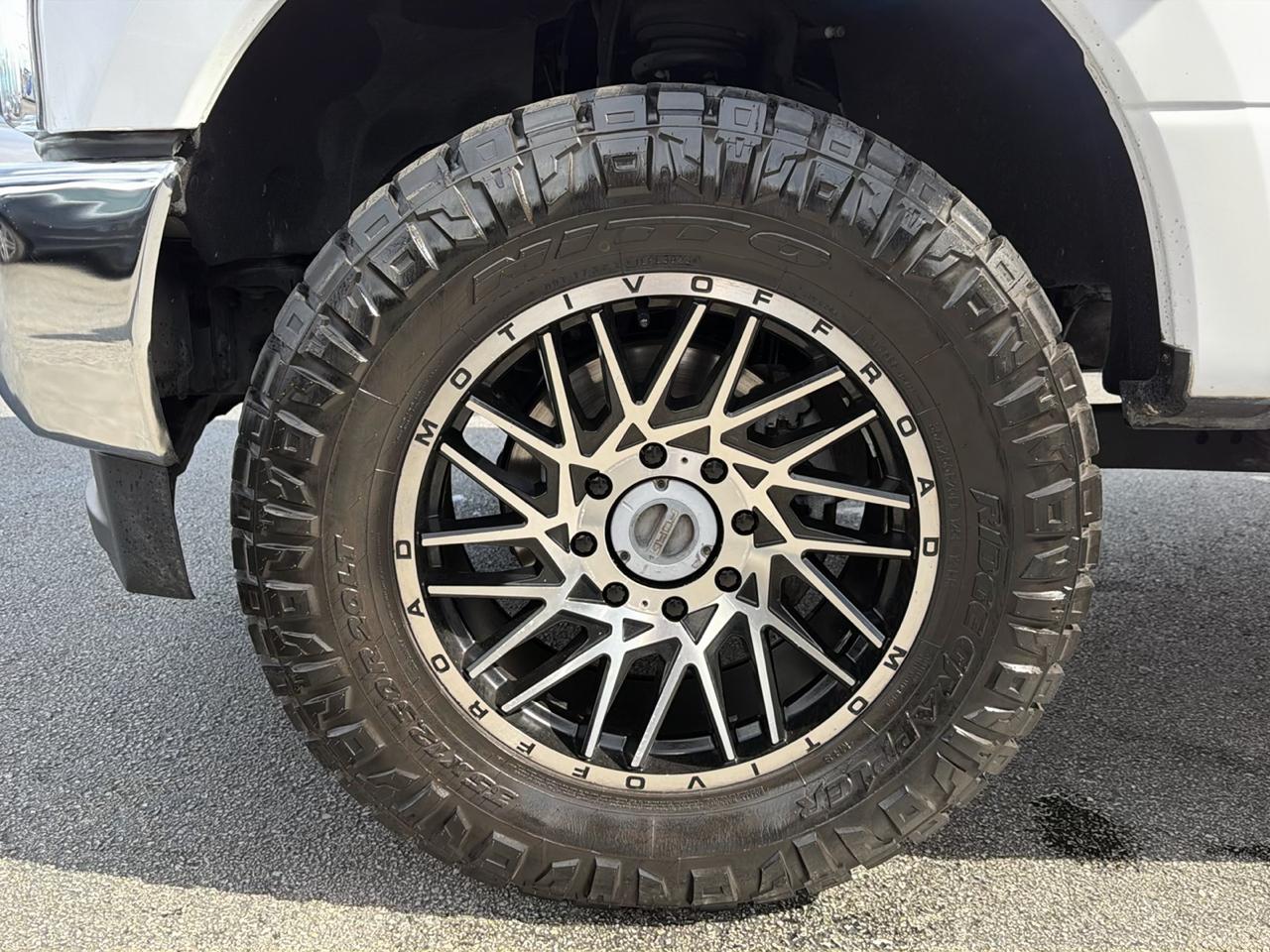 Ford Super Duty F-250 SRW XLT 4WD Crew Cab 8' Box 2019
