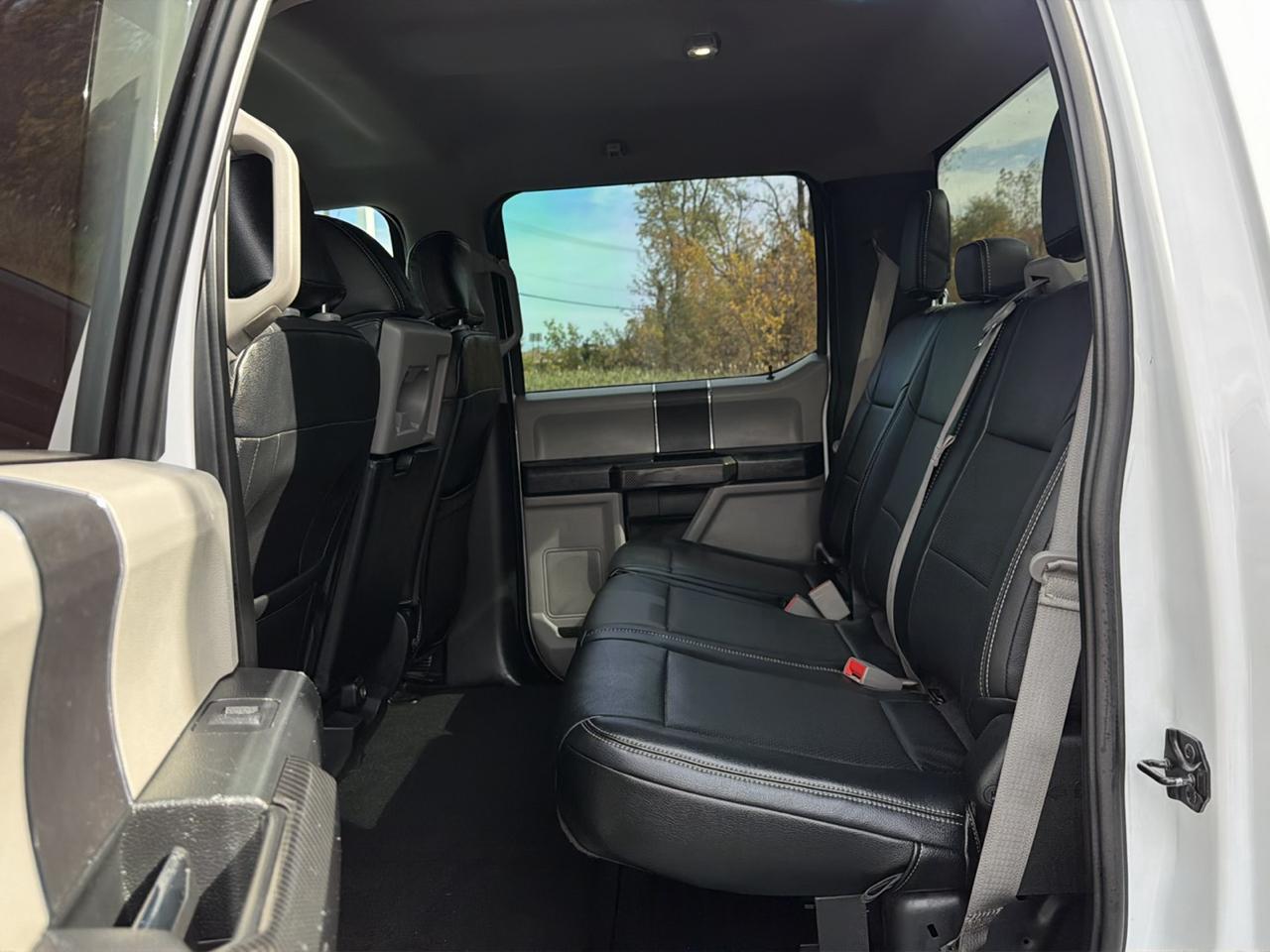 Ford Super Duty F-250 SRW XLT 4WD Crew Cab 8' Box 2019