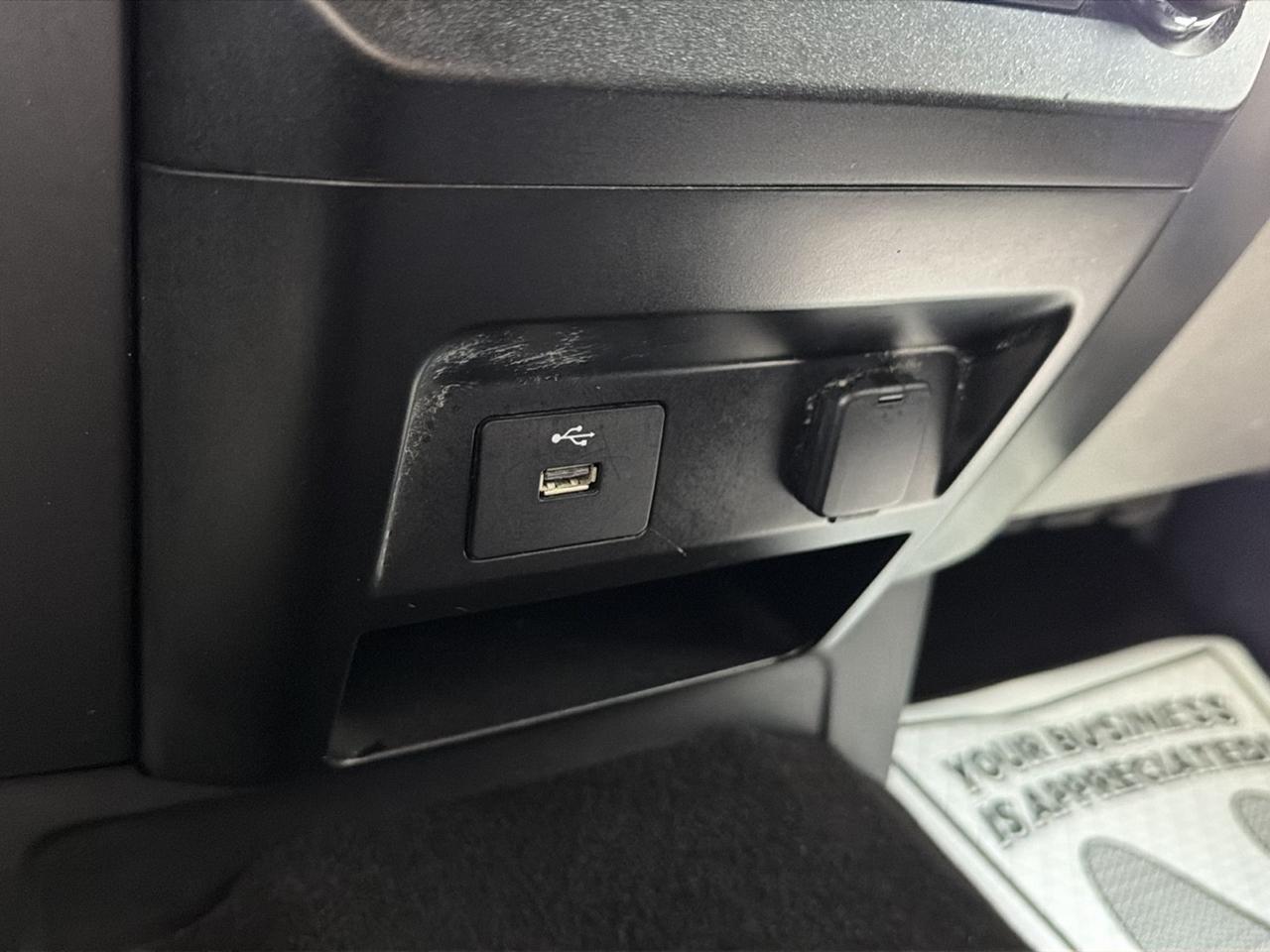 Ford Super Duty F-250 SRW XLT 4WD Crew Cab 8' Box 2019