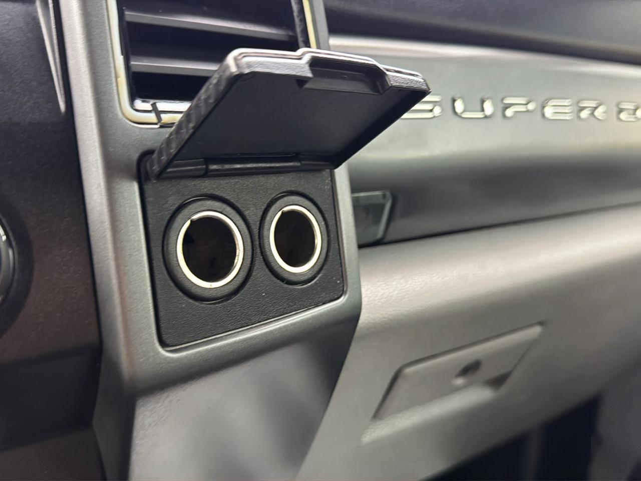 Ford Super Duty F-250 SRW XLT 4WD Crew Cab 8' Box 2019