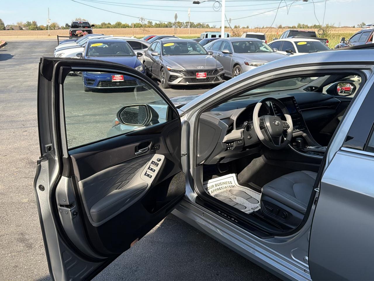 Toyota Avalon Limited (Natl) 2020