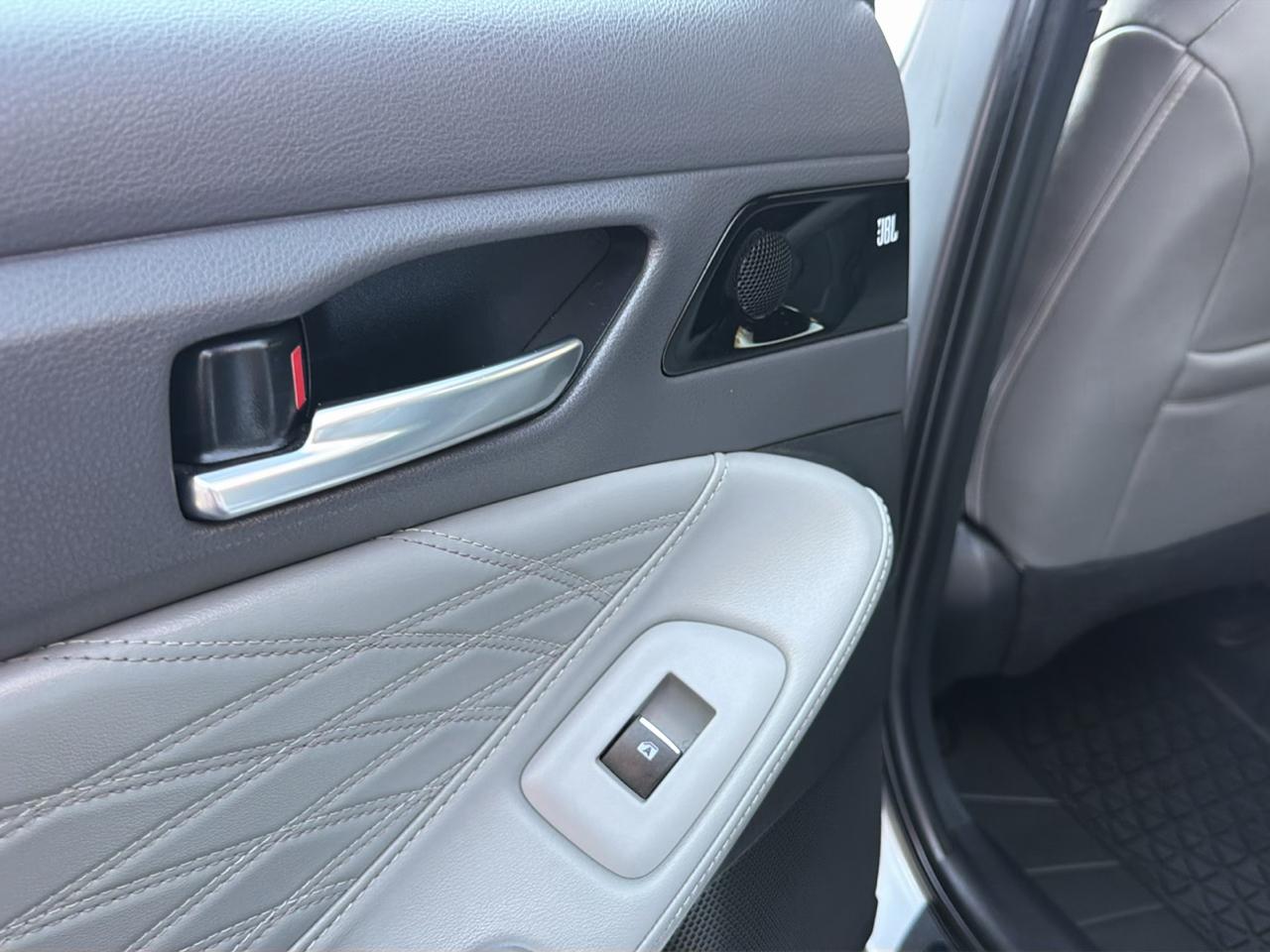 Toyota Avalon Limited (Natl) 2020