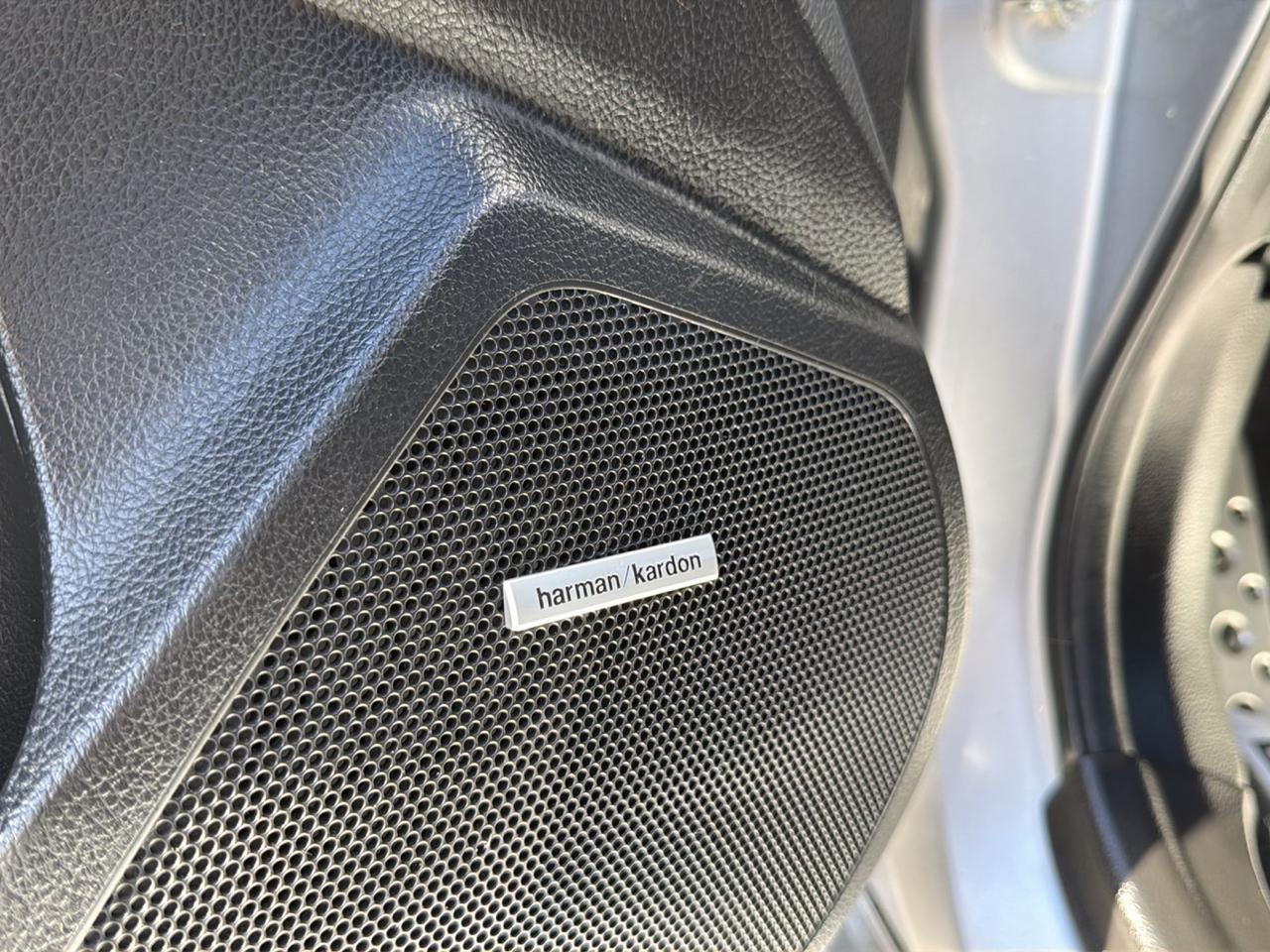 Subaru WRX STI 4dr Sdn Limited 2015