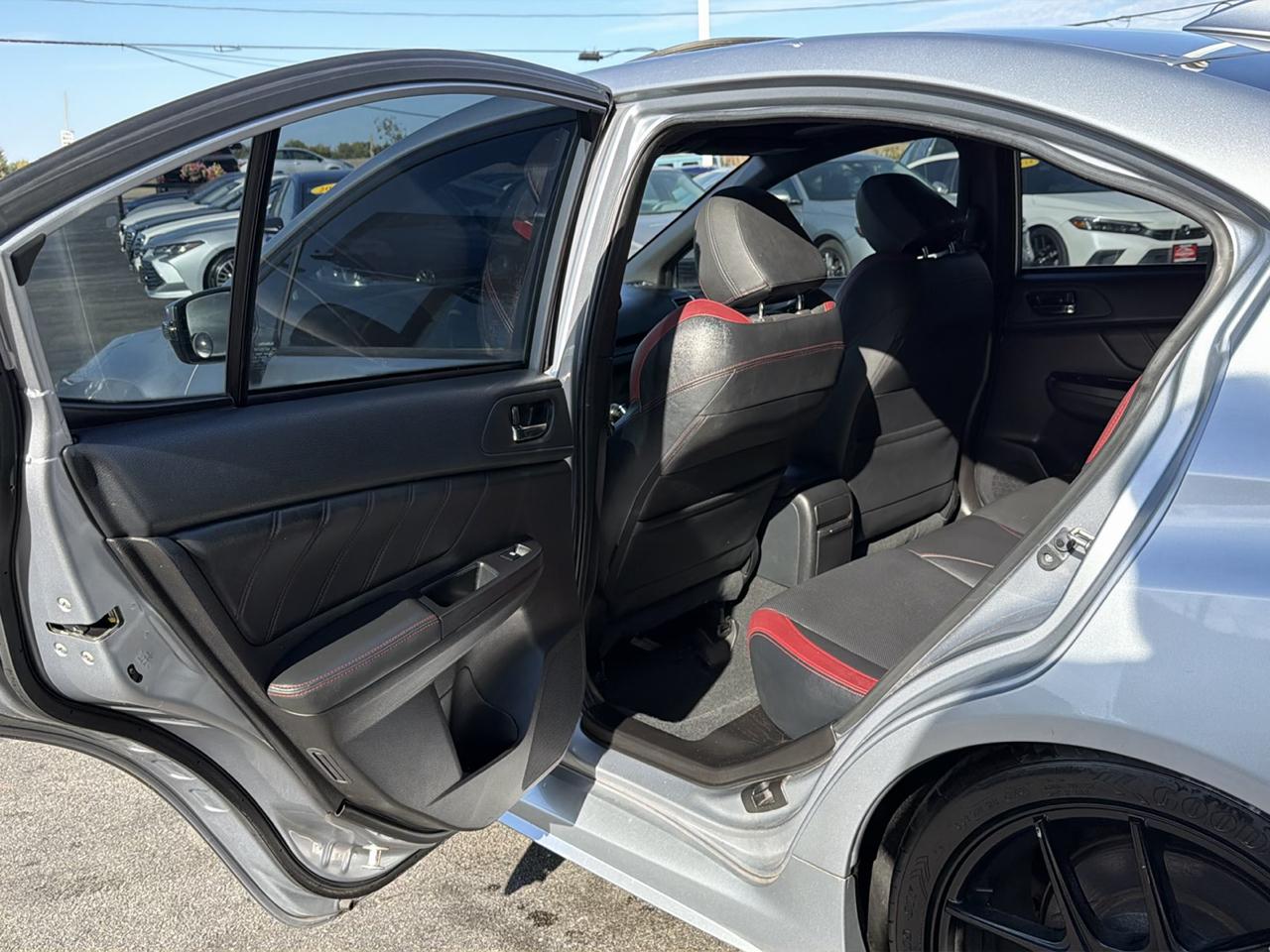 Subaru WRX STI 4dr Sdn Limited 2015