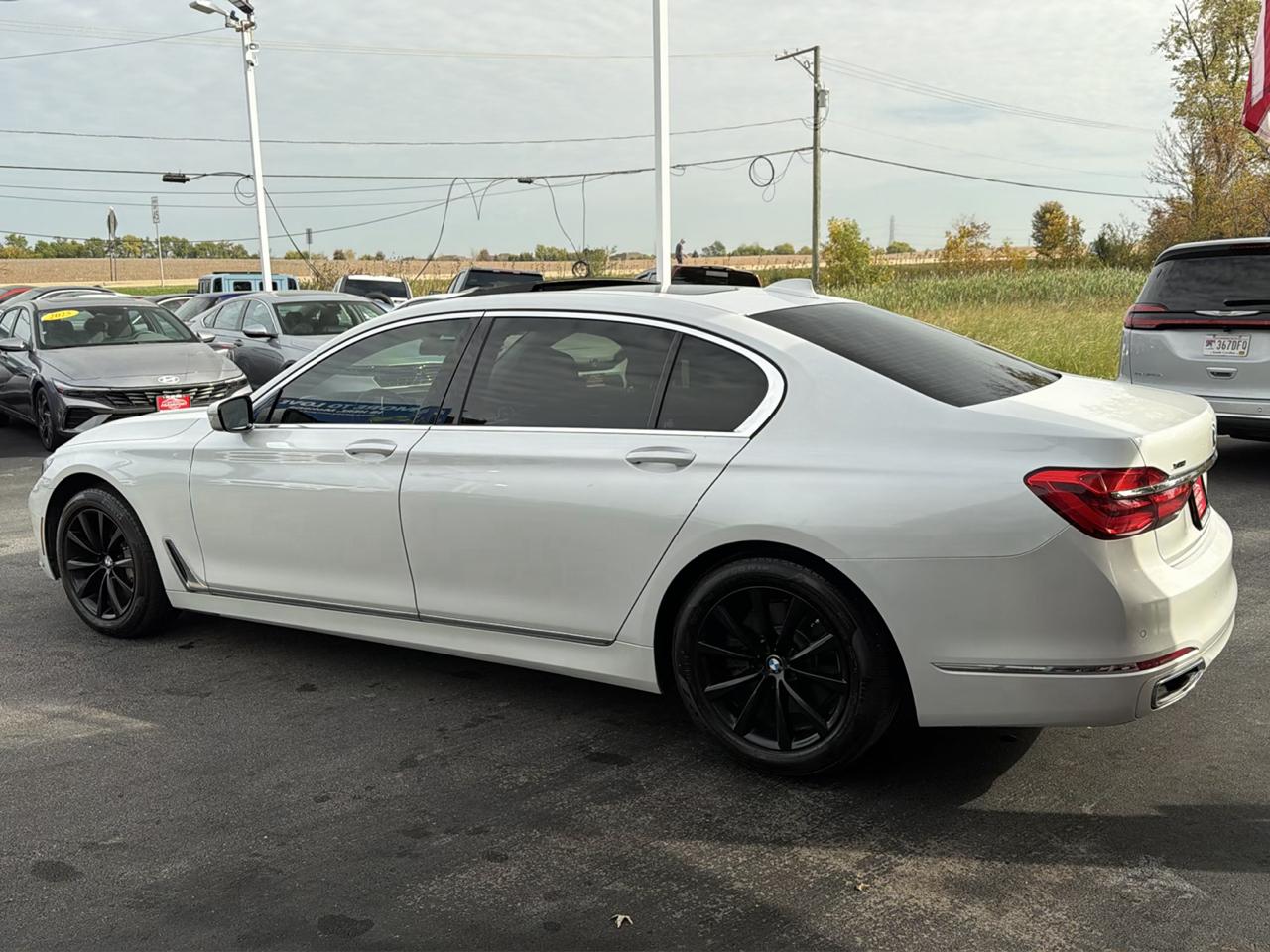 BMW 7 Series 750i xDrive Sedan 2019