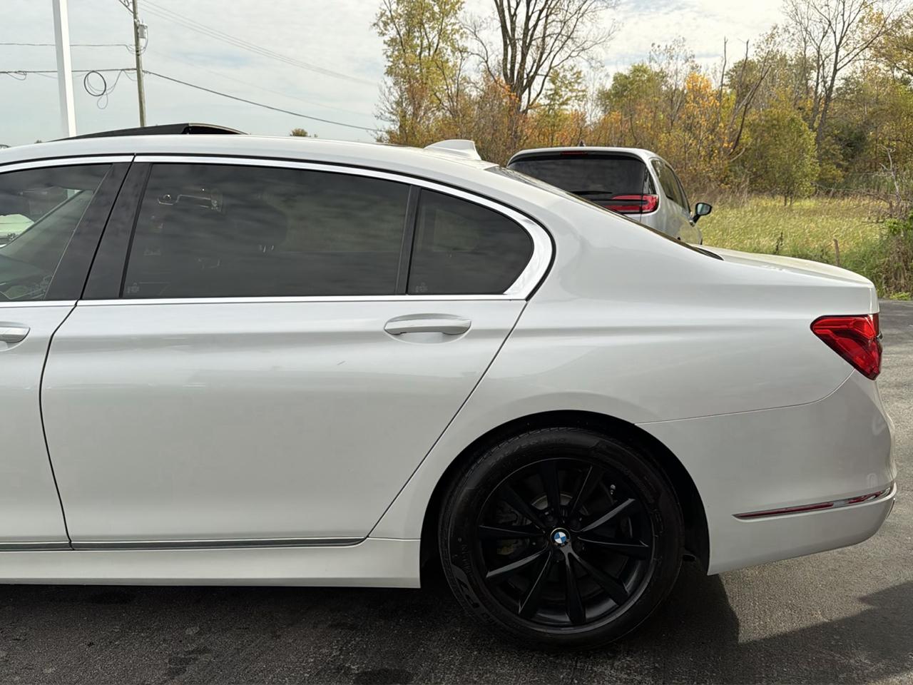 BMW 7 Series 750i xDrive Sedan 2019