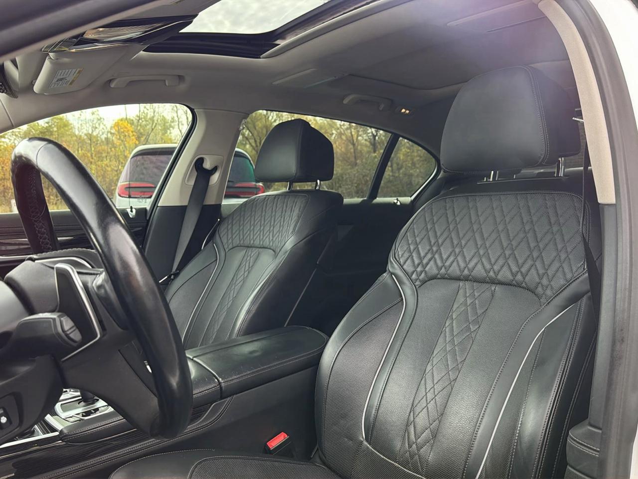 BMW 7 Series 750i xDrive Sedan 2019
