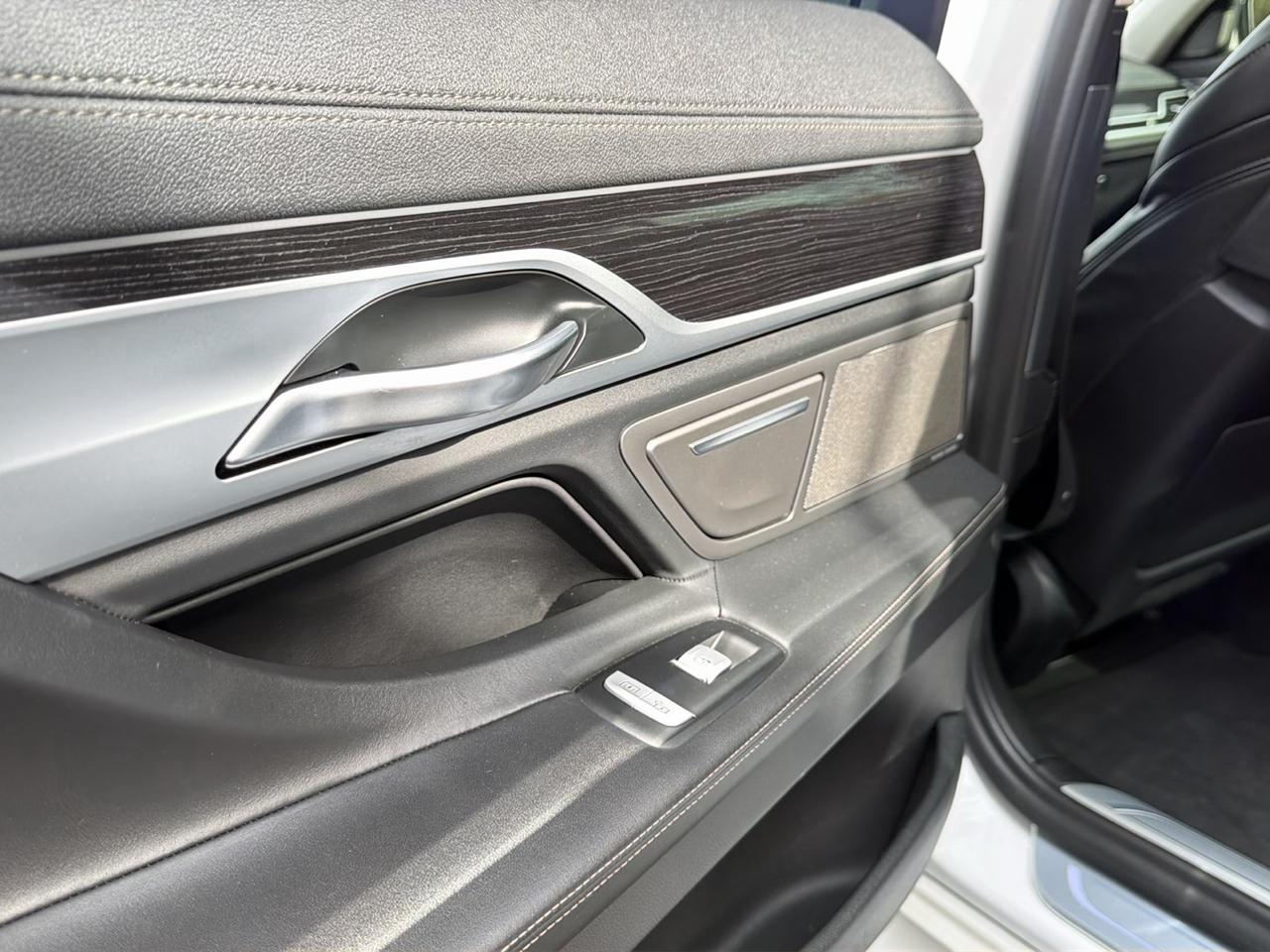 BMW 7 Series 750i xDrive Sedan 2019