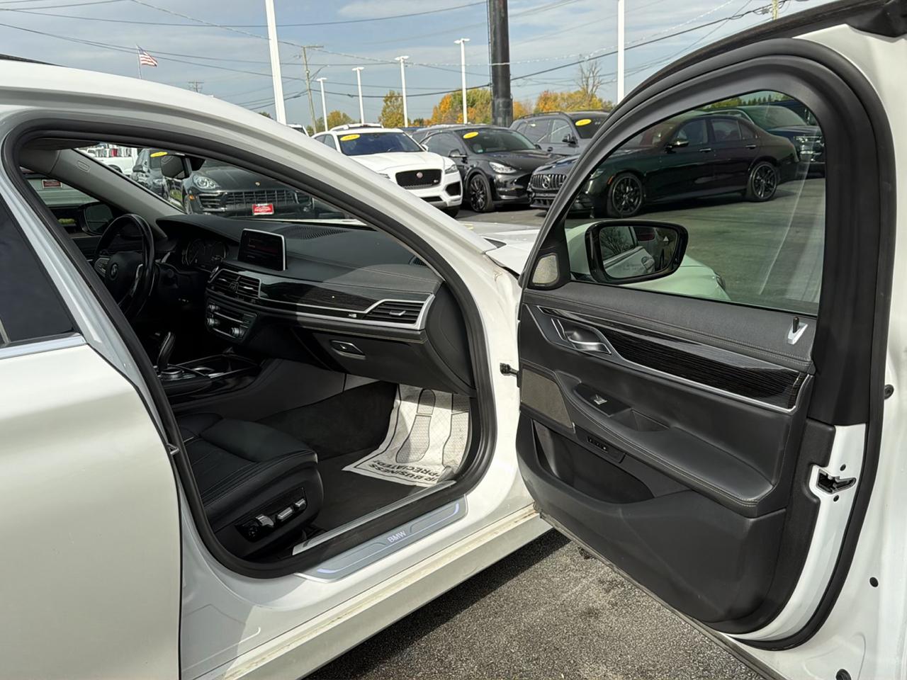 BMW 7 Series 750i xDrive Sedan 2019