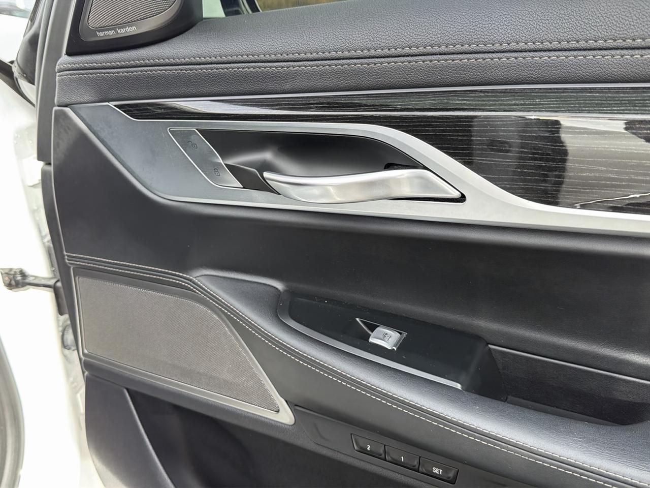 BMW 7 Series 750i xDrive Sedan 2019