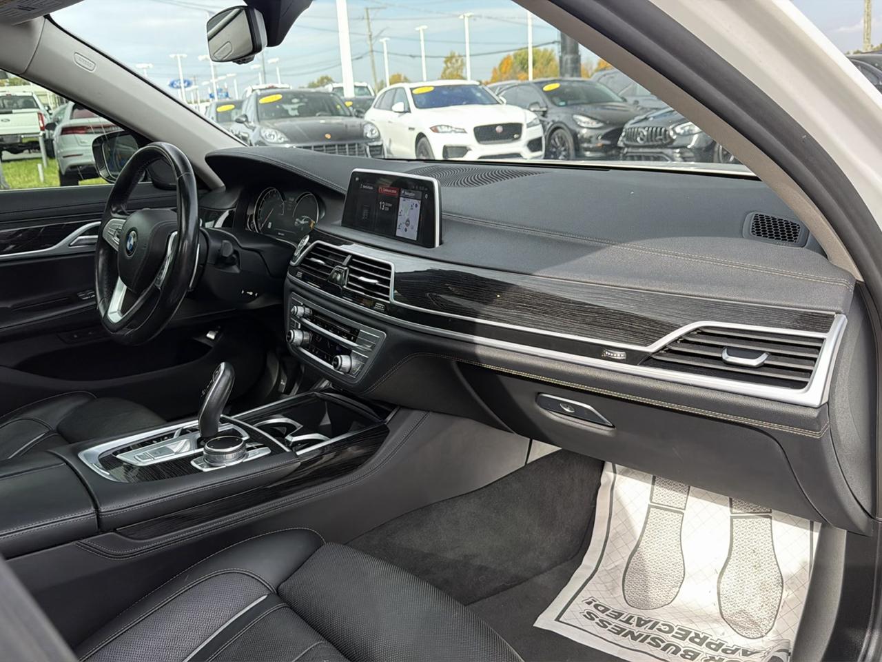 BMW 7 Series 750i xDrive Sedan 2019