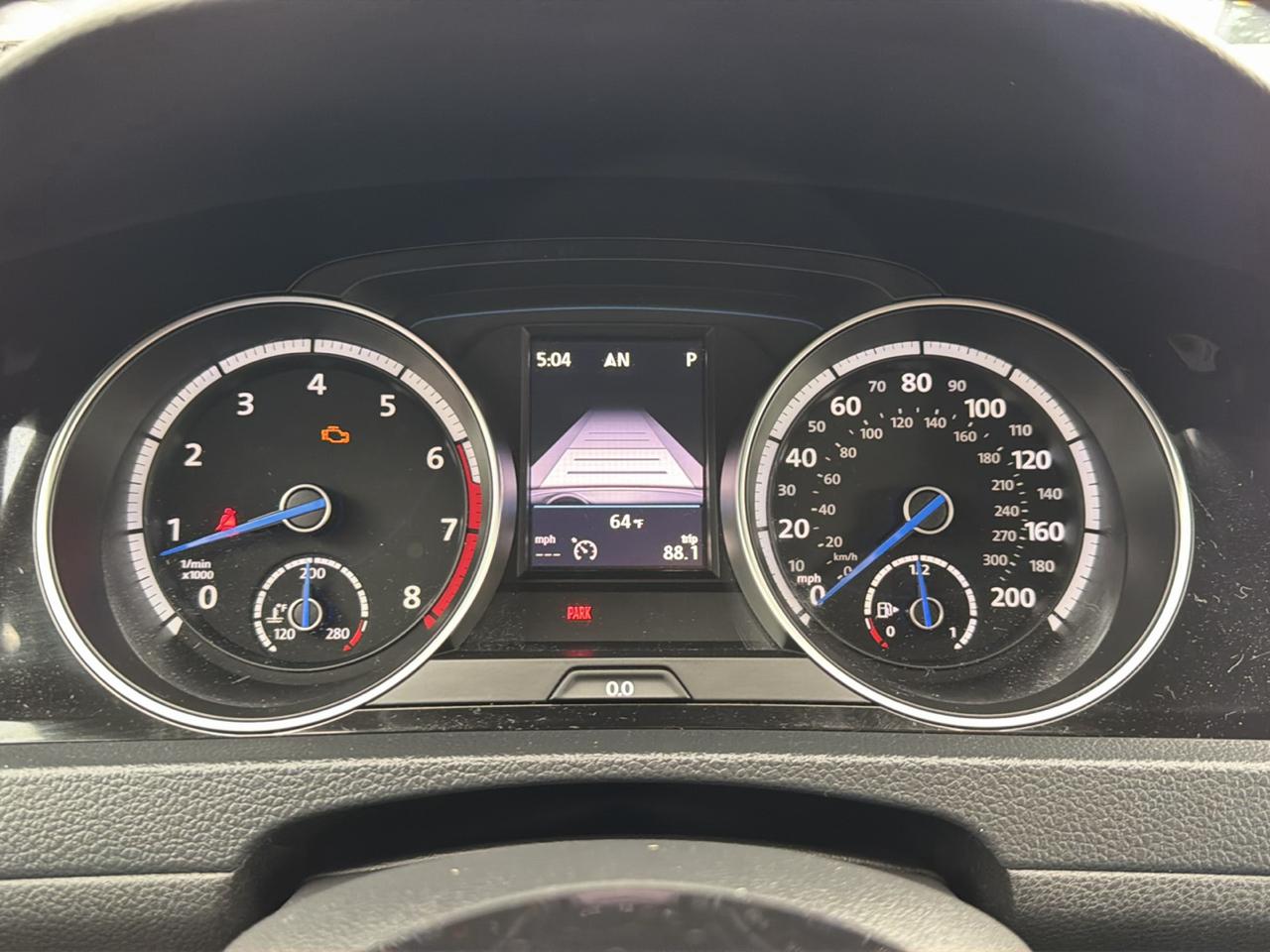 Volkswagen Golf R 4-Door DSG w/DCC/Nav 2017