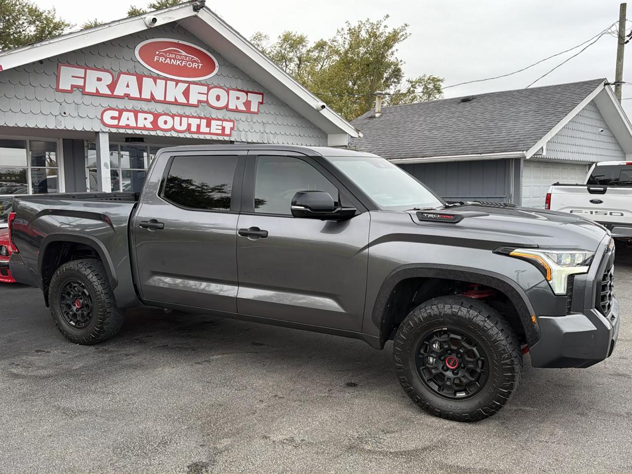 Toyota Tundra 4WD TRD Pro Hybrid CrewMax 5.5' Bed (Natl) 2024