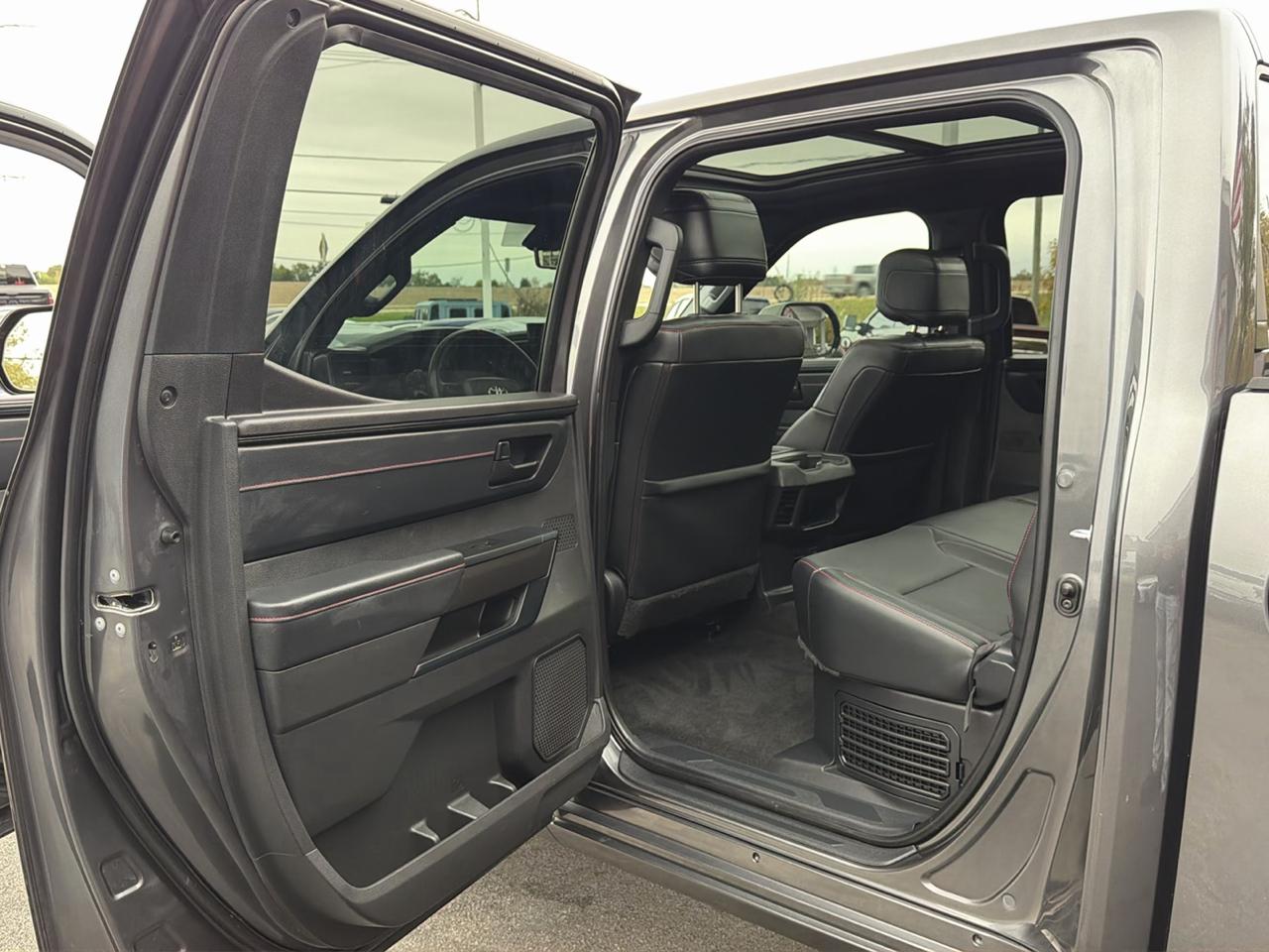 Toyota Tundra 4WD TRD Pro Hybrid CrewMax 5.5' Bed (Natl) 2024