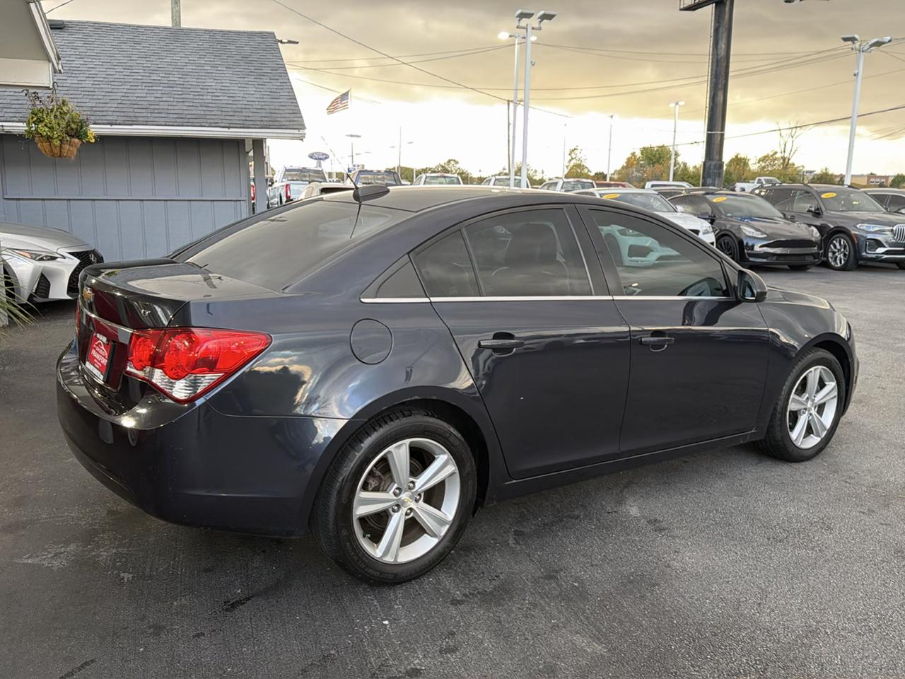 Chevrolet Cruze Limited 4dr Sdn Auto LT w/2LT 2016