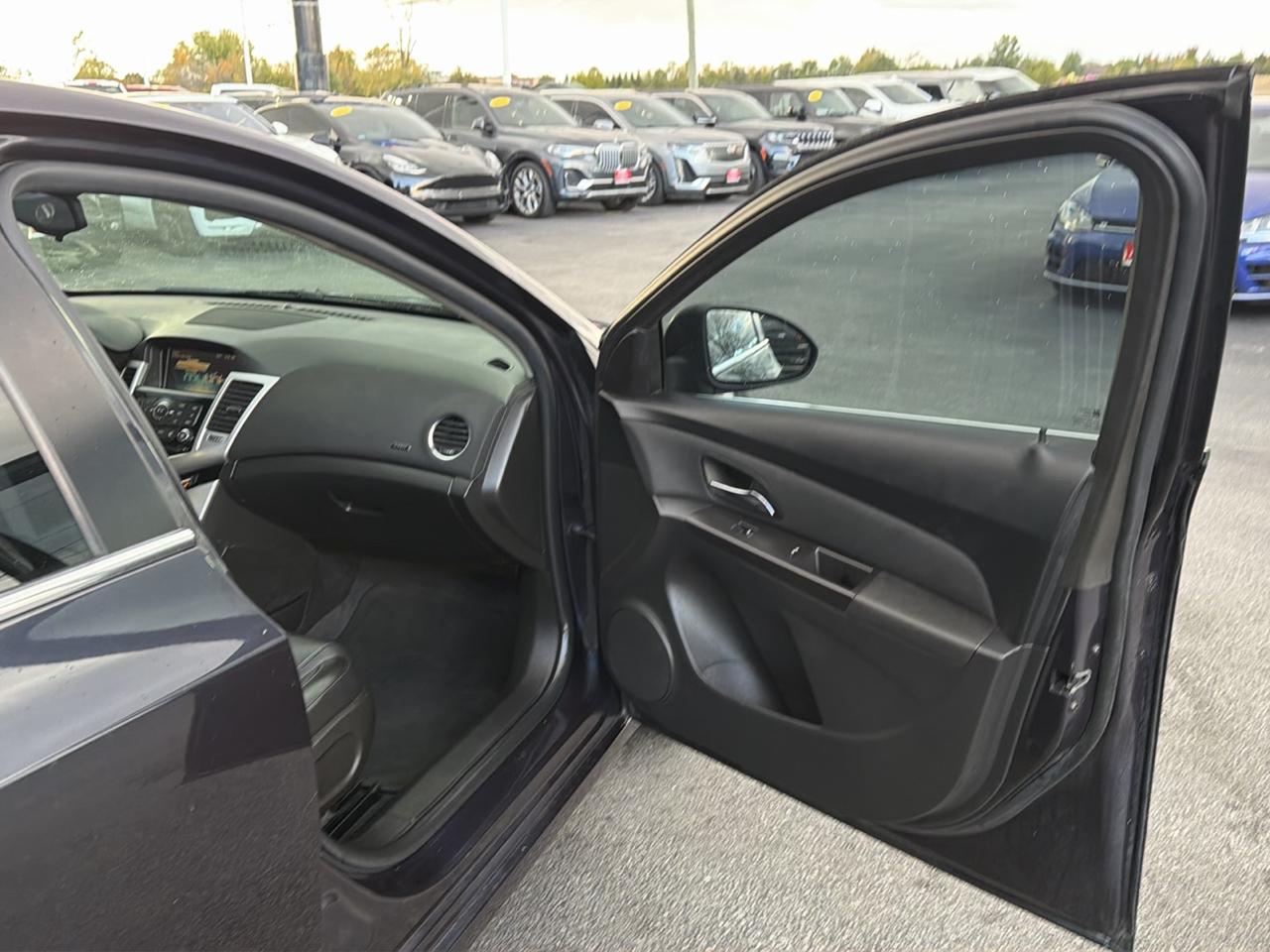 Chevrolet Cruze Limited 4dr Sdn Auto LT w/2LT 2016
