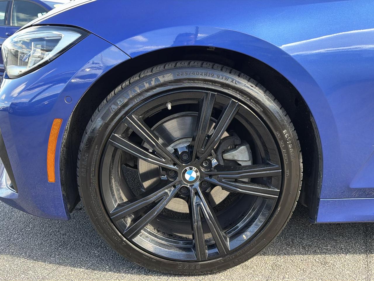 BMW 3 Series 330i xDrive Sedan 2019