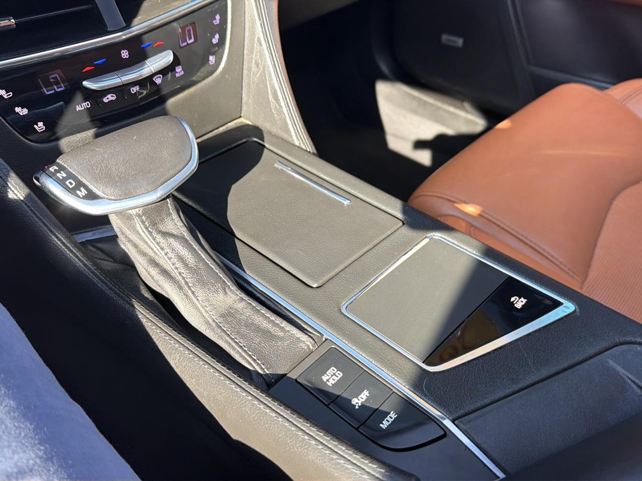 Cadillac CT6 4dr Sdn 3.0L Turbo Luxury AWD 2017
