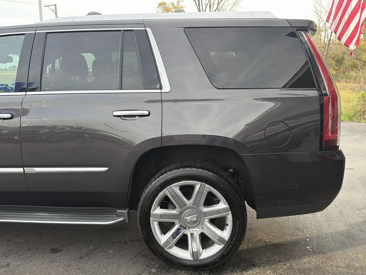 Cadillac Escalade 4WD 4dr Luxury Collection 2016