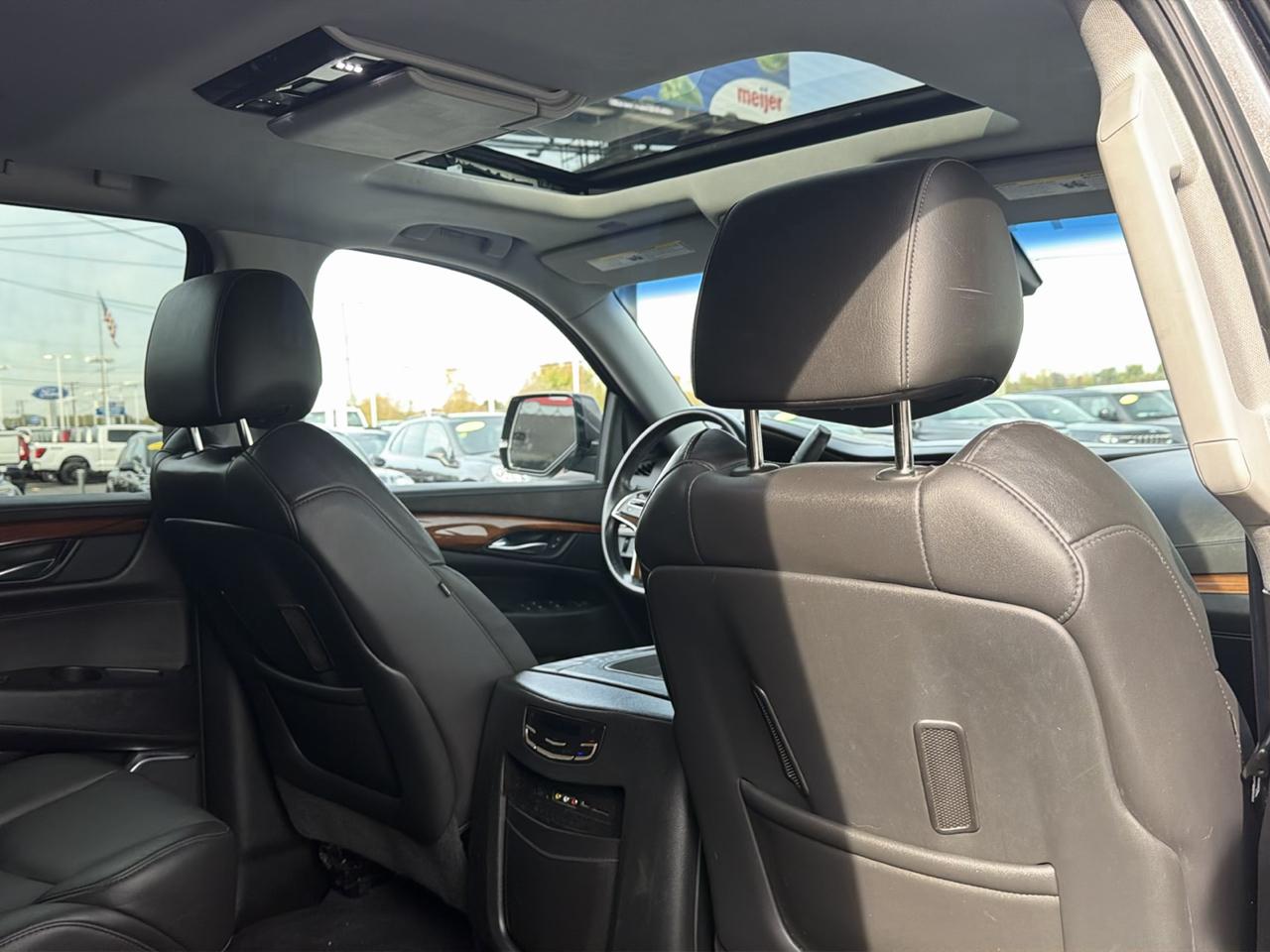 Cadillac Escalade 4WD 4dr Luxury Collection 2016