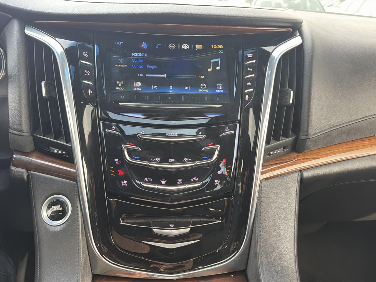 Cadillac Escalade 4WD 4dr Luxury Collection 2016
