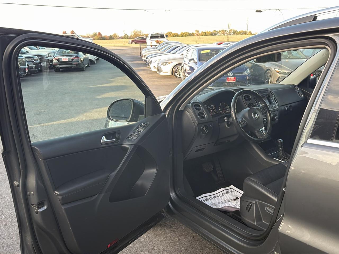 Volkswagen Tiguan 4WD 4dr Auto SEL w/Premium Nav & Dynaudio 2012