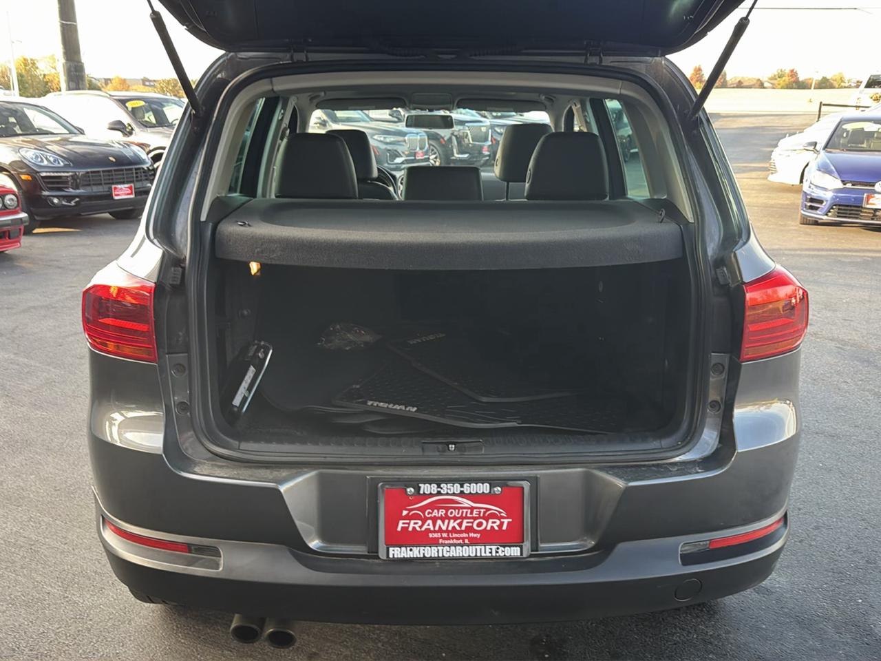 Volkswagen Tiguan 4WD 4dr Auto SEL w/Premium Nav & Dynaudio 2012