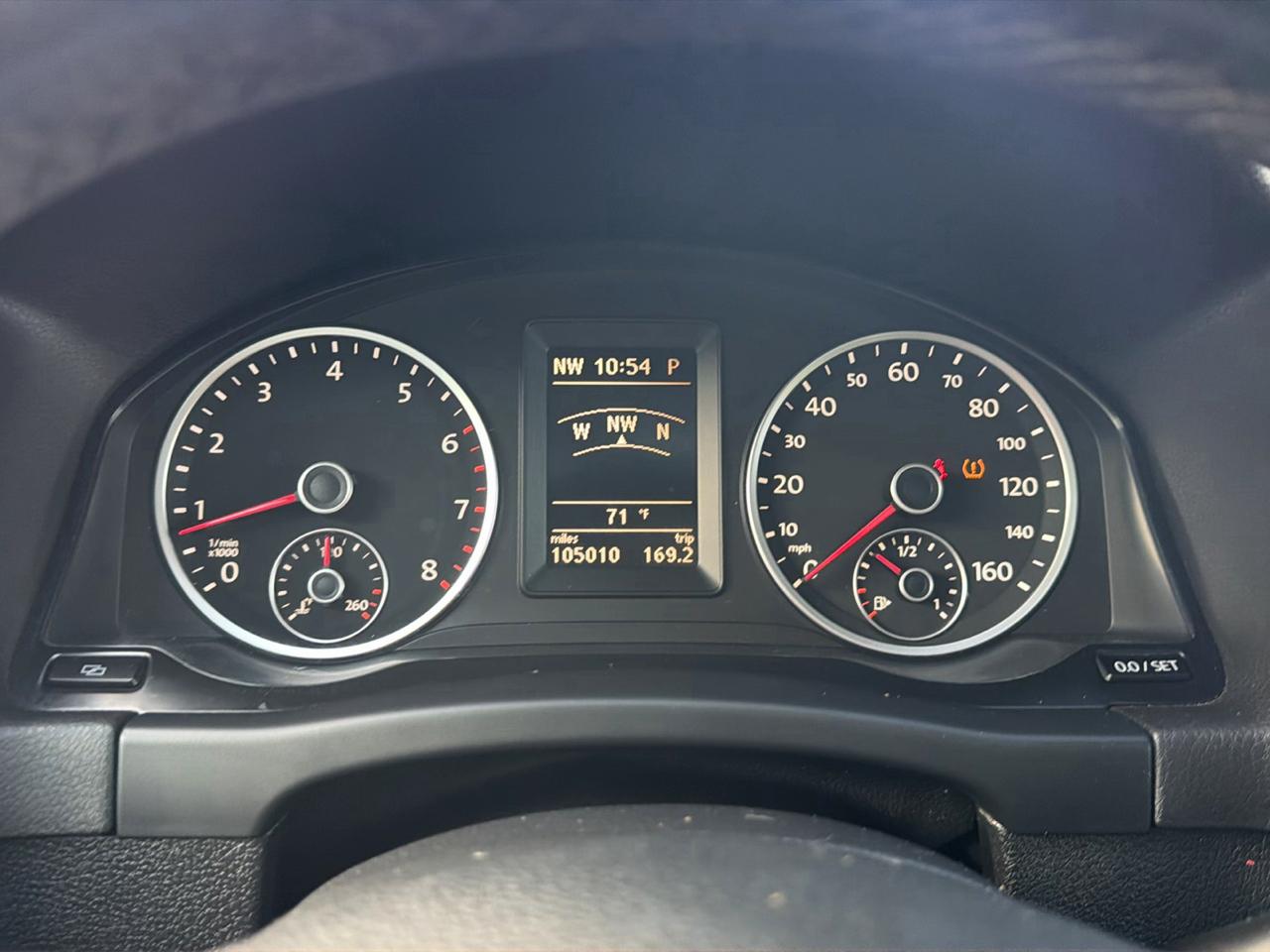 Volkswagen Tiguan 4WD 4dr Auto SEL w/Premium Nav & Dynaudio 2012
