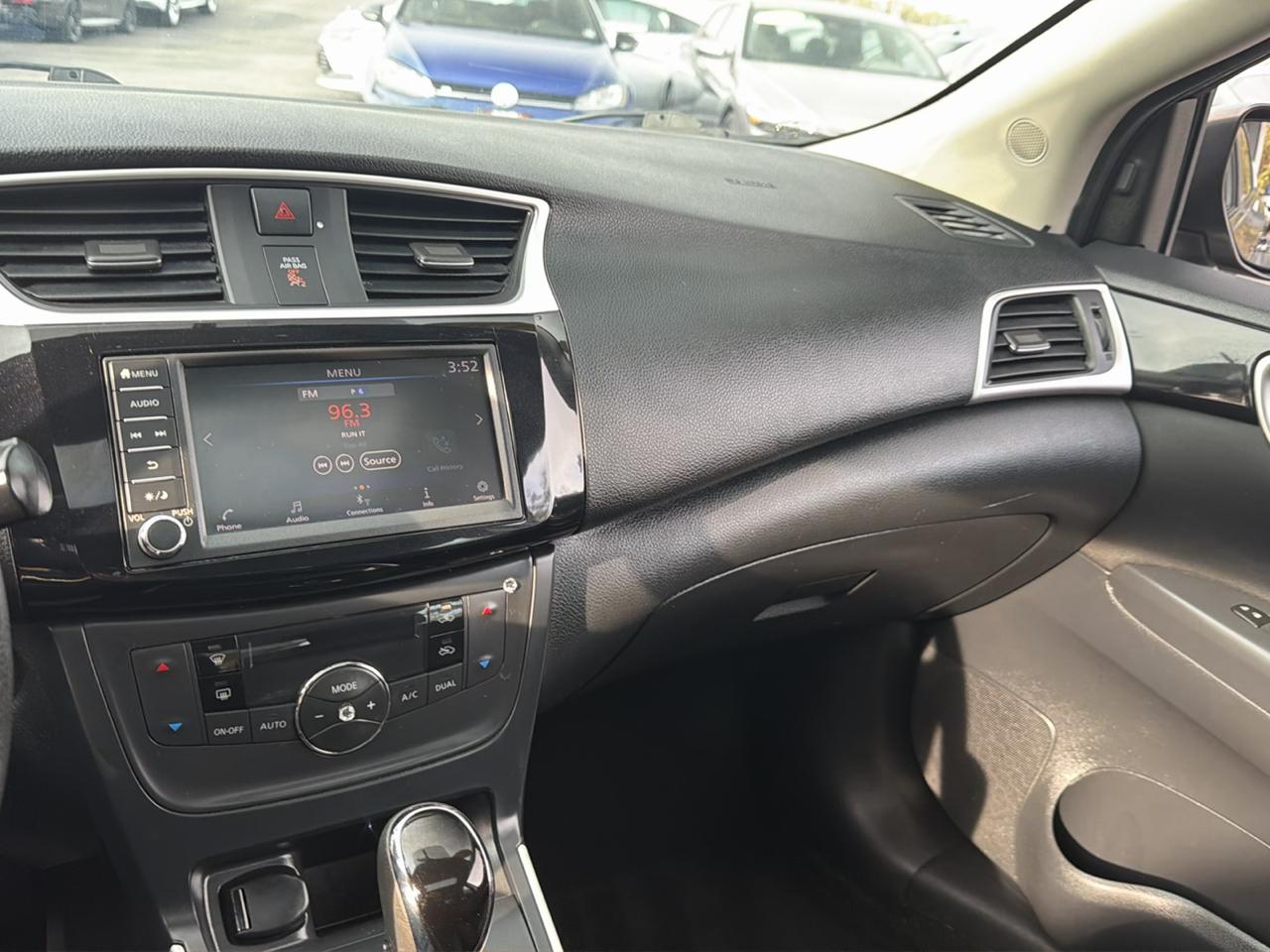 Nissan Sentra SV CVT *Ltd Avail* 2019