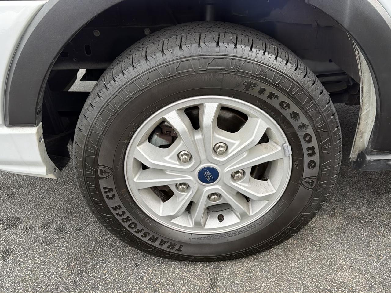 Ford Transit Passenger Wagon T-350 148" Low Roof XLT RWD 2021