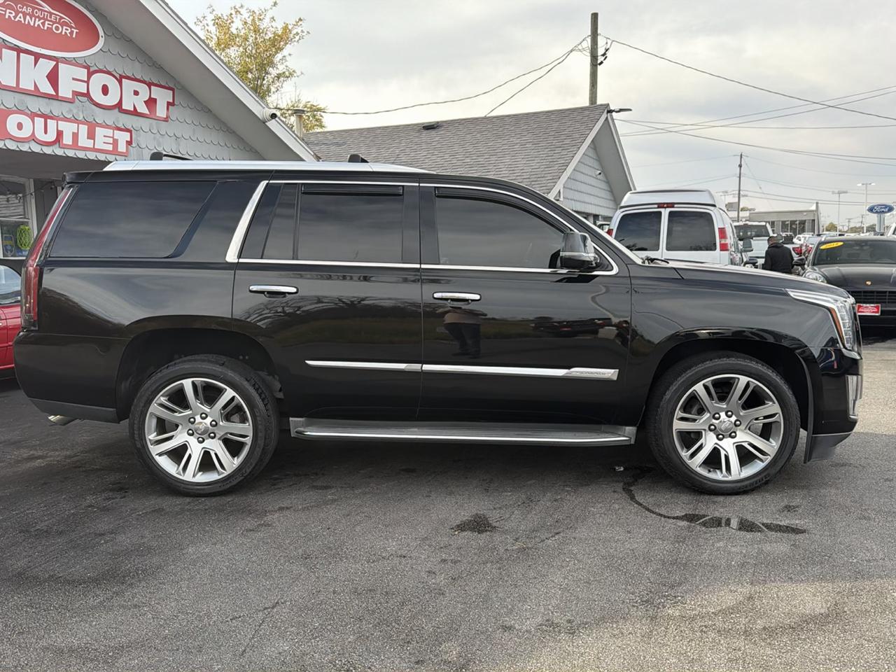 Cadillac Escalade 4WD 4dr Luxury 2015