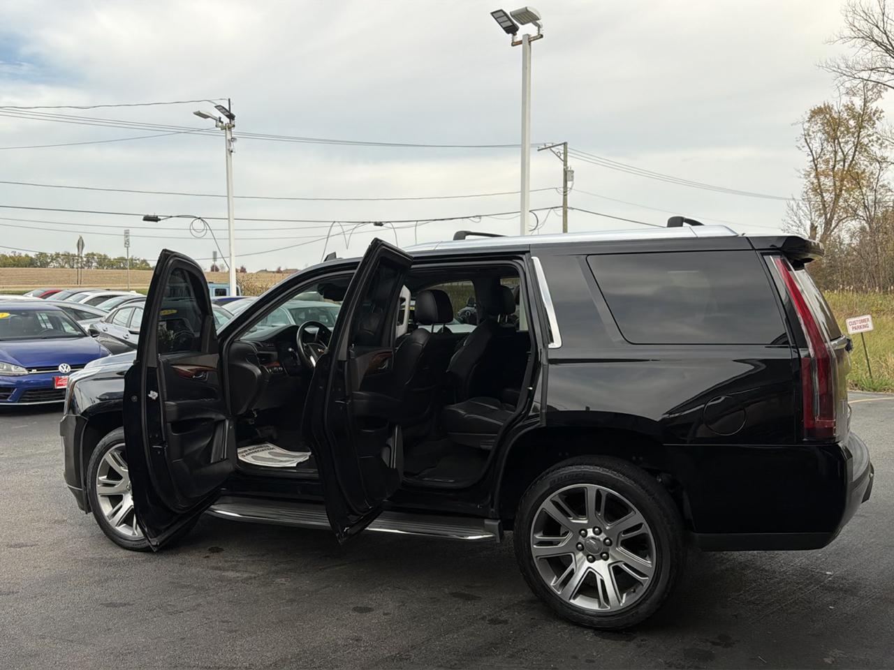 Cadillac Escalade 4WD 4dr Luxury 2015