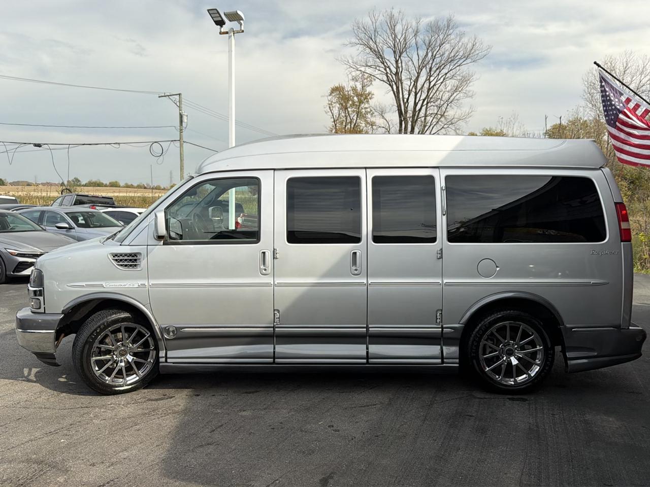 Chevrolet Conversion Van Base 2011