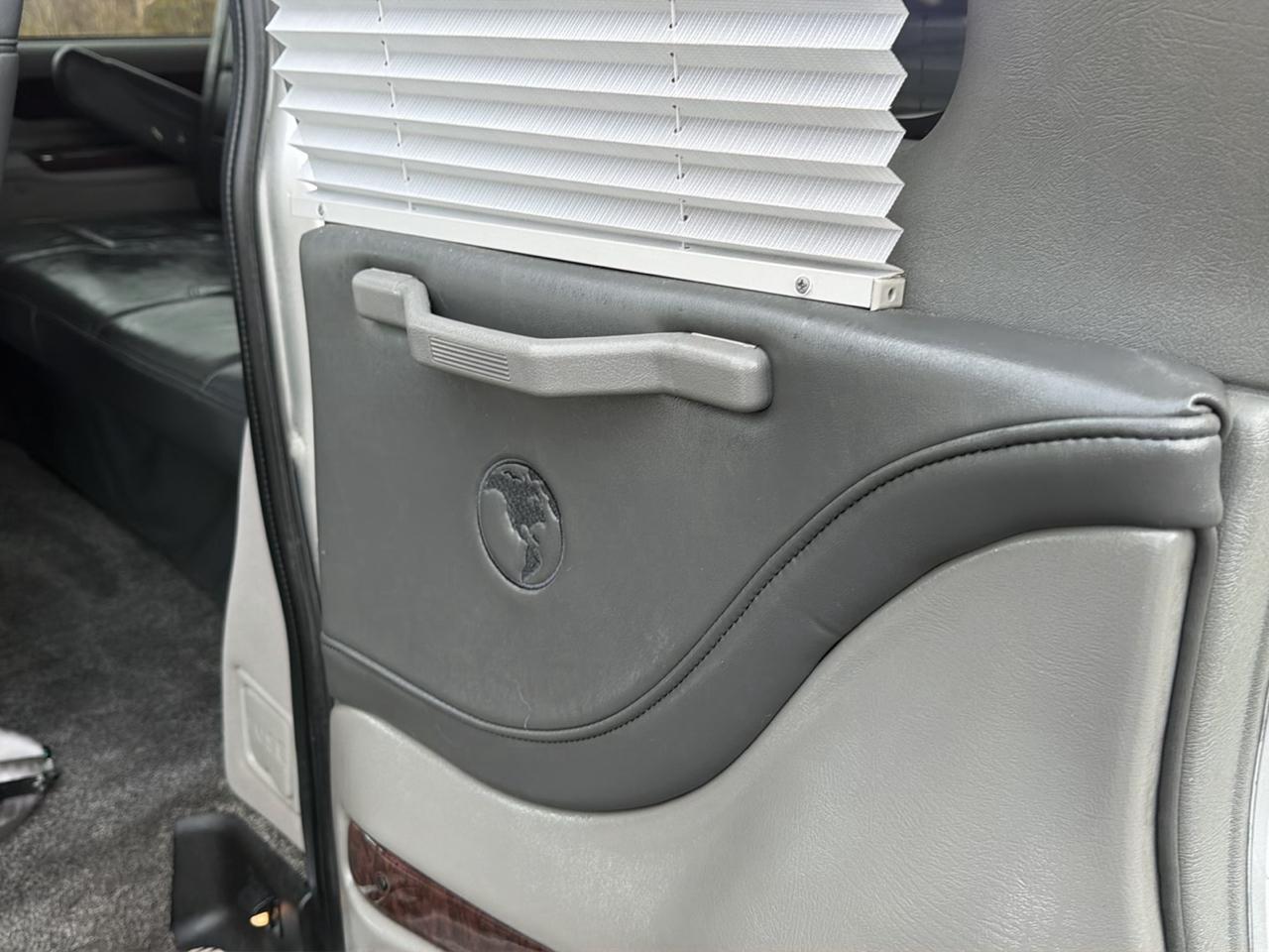 Chevrolet Conversion Van Base 2011