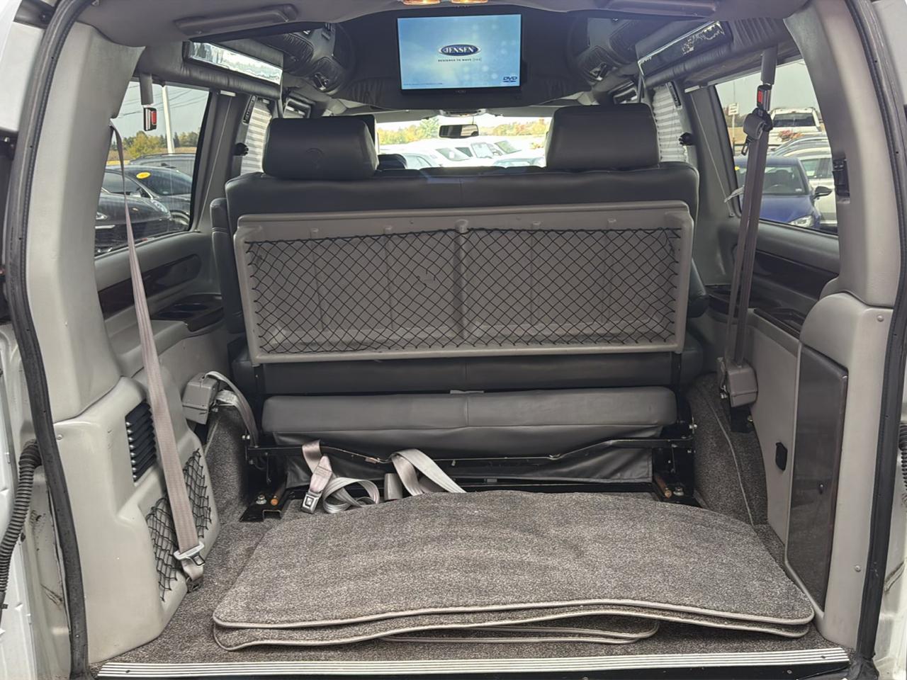 Chevrolet Conversion Van Base 2011