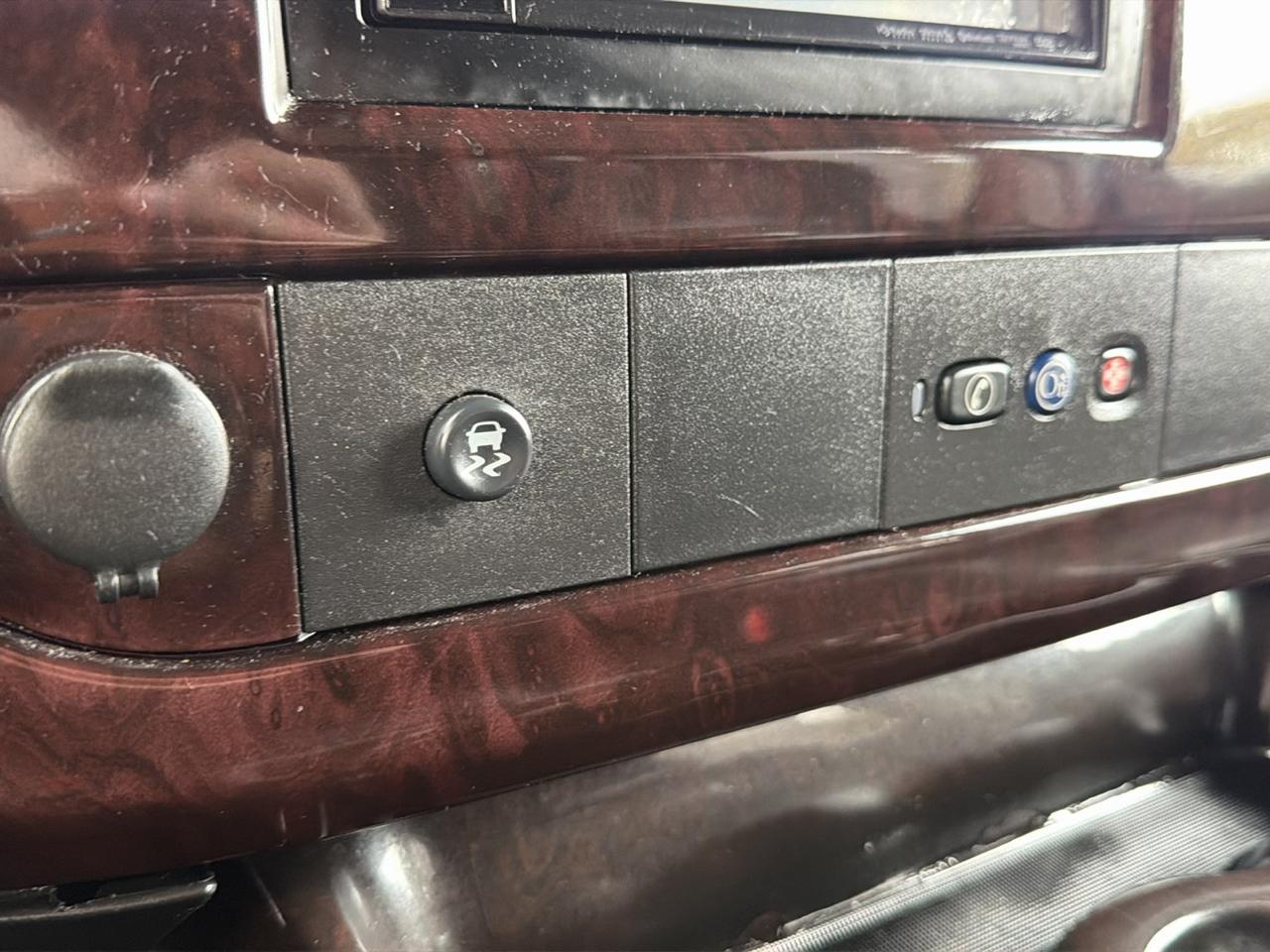 Chevrolet Conversion Van Base 2011