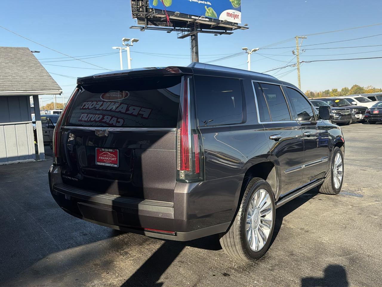 Cadillac Escalade 4WD 4dr Platinum 2016