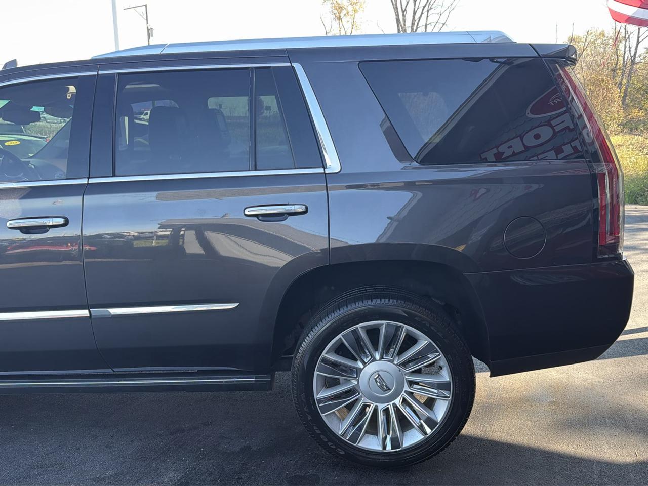 Cadillac Escalade 4WD 4dr Platinum 2016