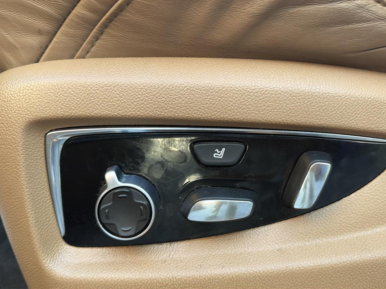 Cadillac Escalade 4WD 4dr Platinum 2016