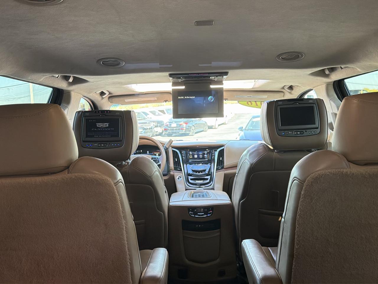 Cadillac Escalade 4WD 4dr Platinum 2016