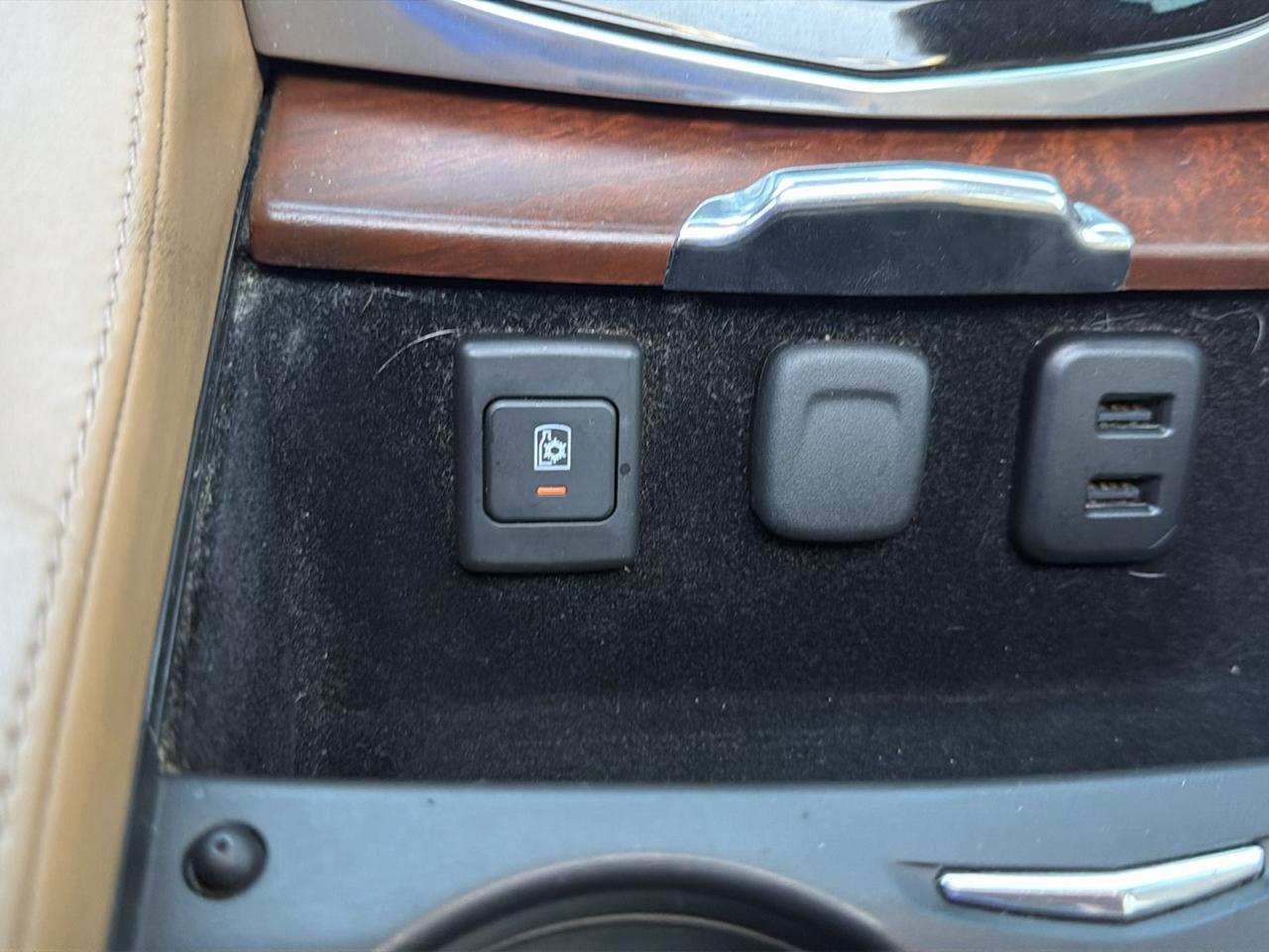Cadillac Escalade 4WD 4dr Platinum 2016