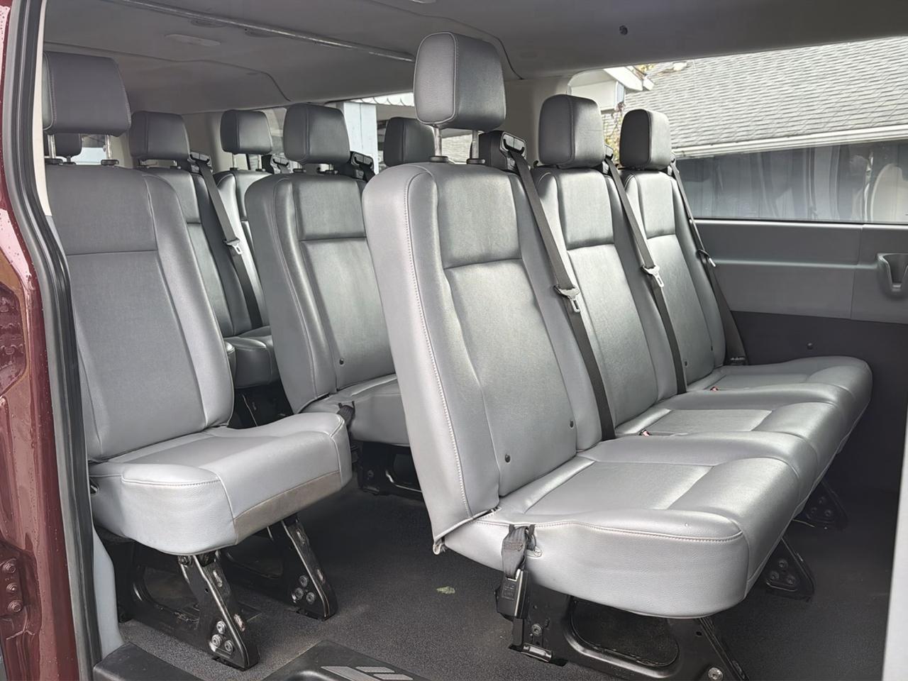 Ford Transit Passenger Wagon T-350 148" Low Roof XLT Swing-Out RH Dr 2018