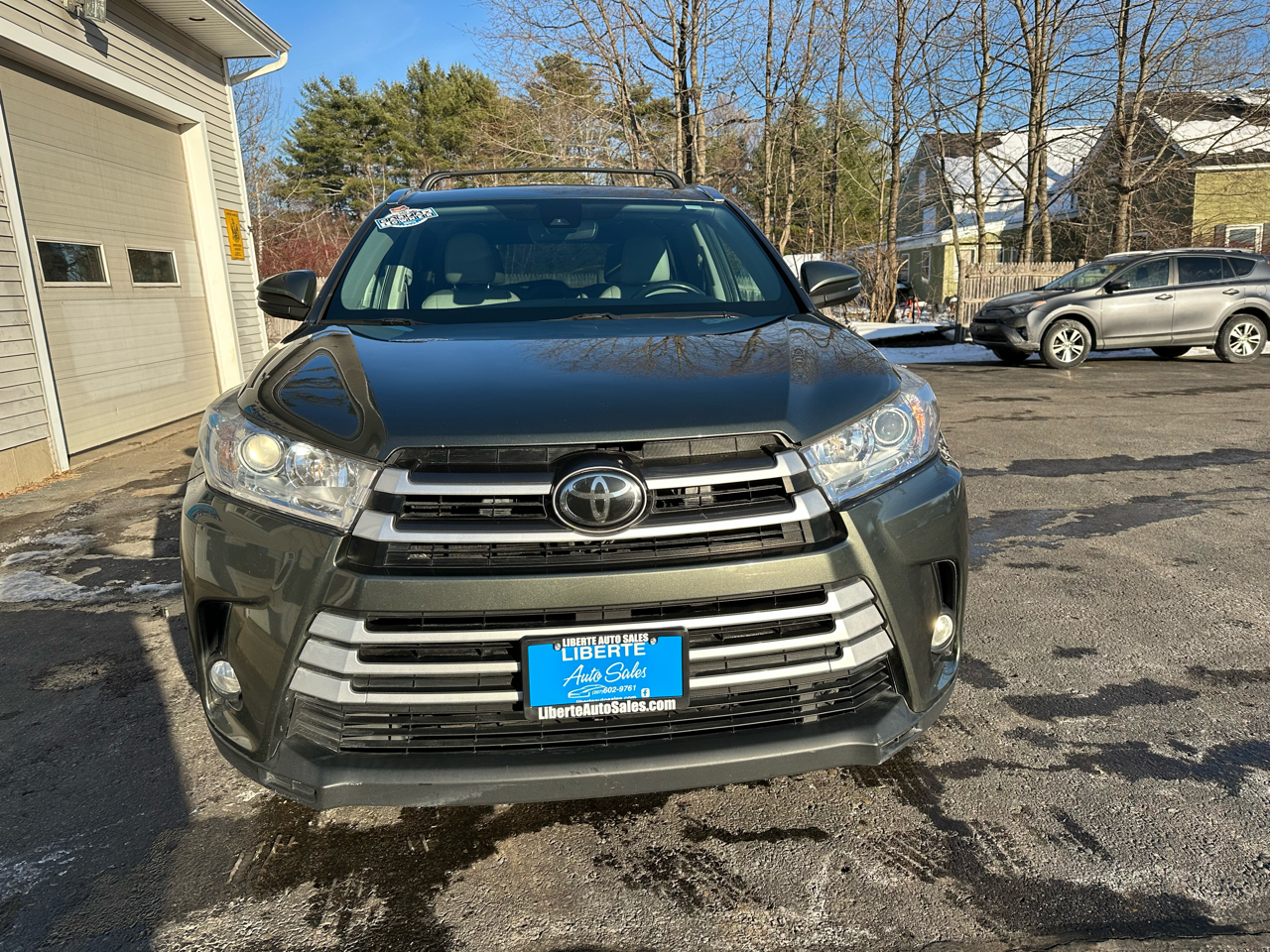 Toyota Highlander XLE V6 AWD (Natl) 2017