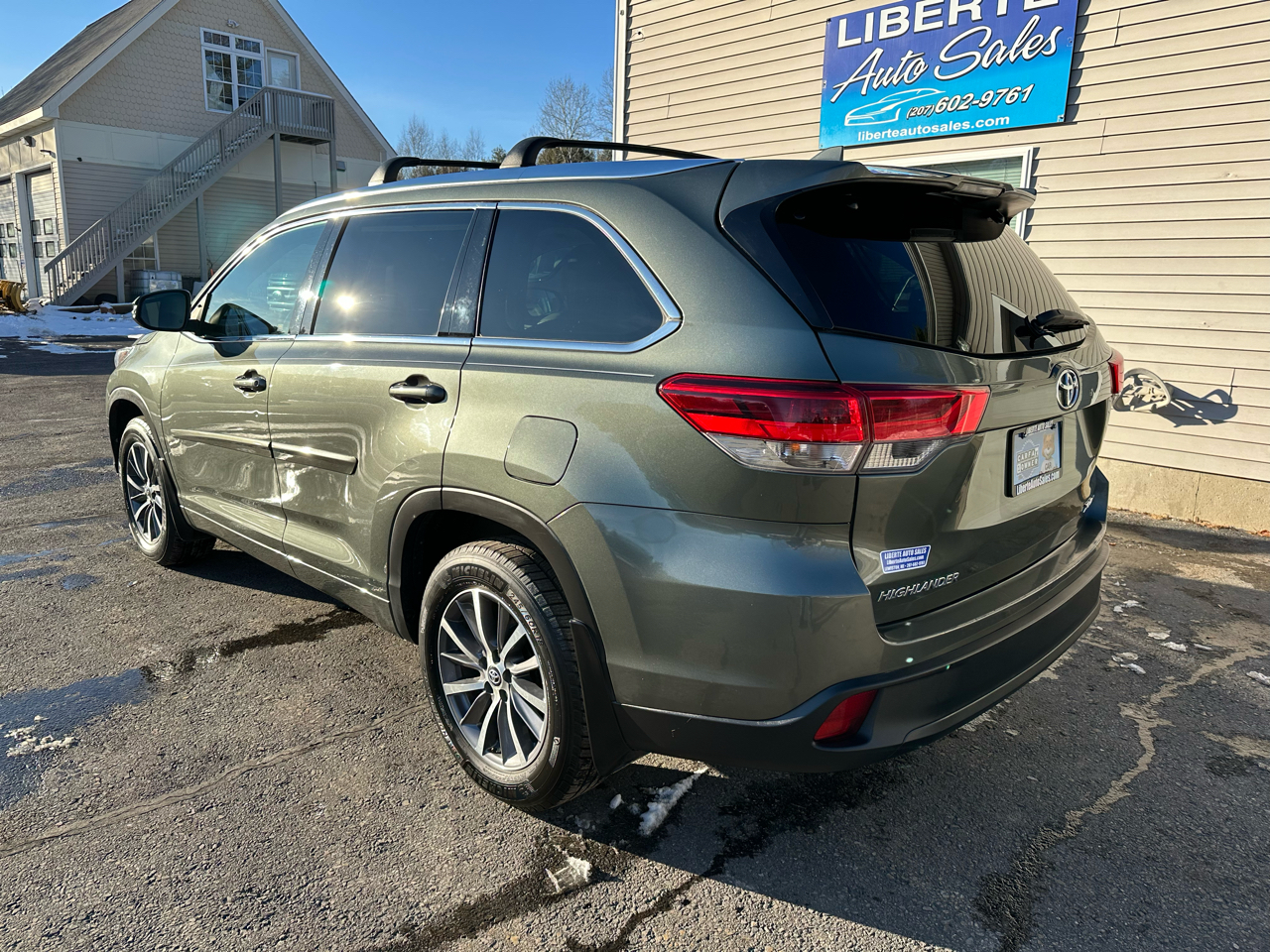 Toyota Highlander XLE V6 AWD (Natl) 2017
